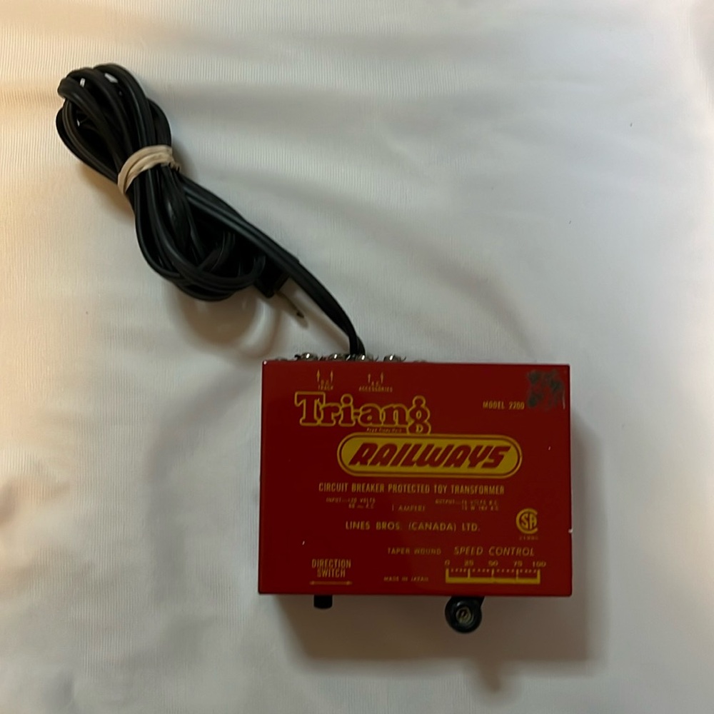 Tri-ang Railway circuit breaker